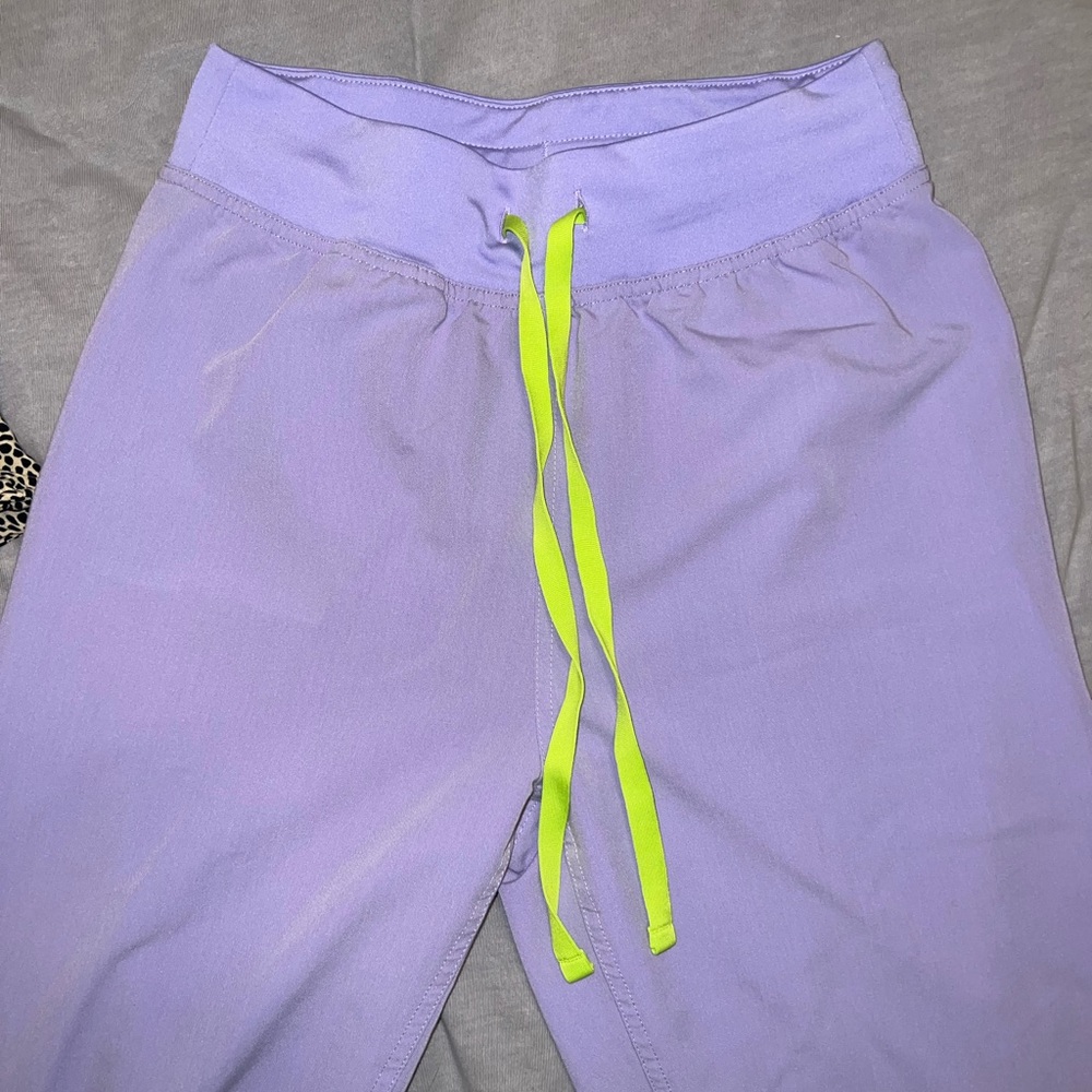 Lavender Dew Fig Bottoms